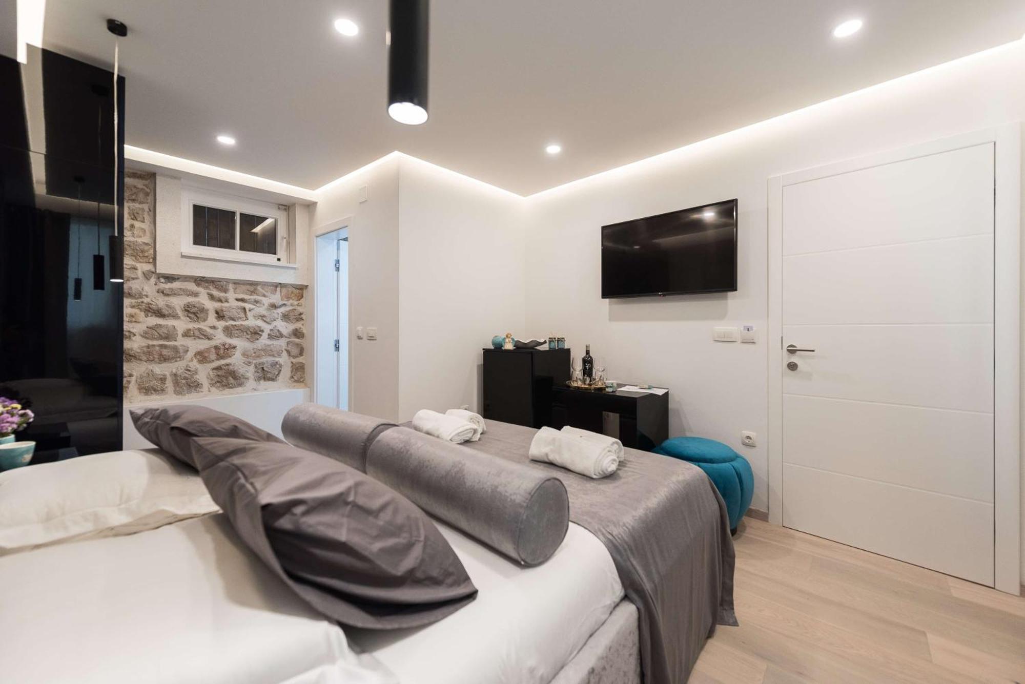 10 Heritage Apartament